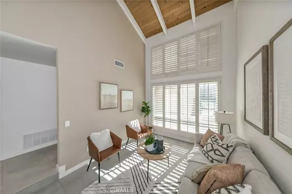 Fullerton, CA 92835,453 Westchester