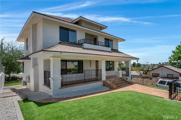 Los Angeles, CA 90026,706 N Occidental BLVD