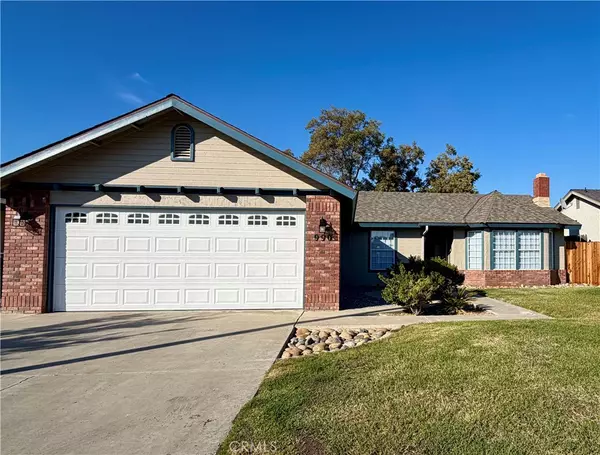 990 Heartwood, Hanford, CA 93230