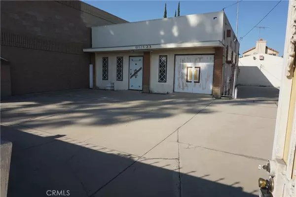 Paramount, CA 90723,8121 Rosecrans