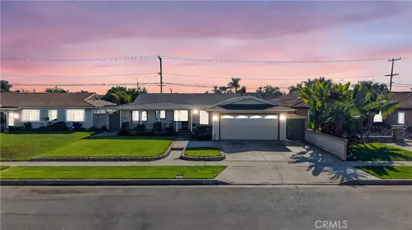 8812 Sapphire AVE, Westminster, CA 92683