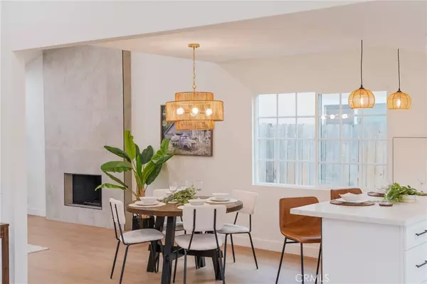 Brea, CA 92821,431 Devonshire