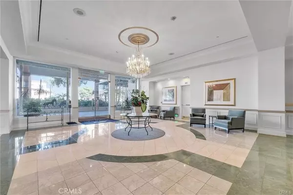 Long Beach, CA 90802,850 E Ocean BLVD #202