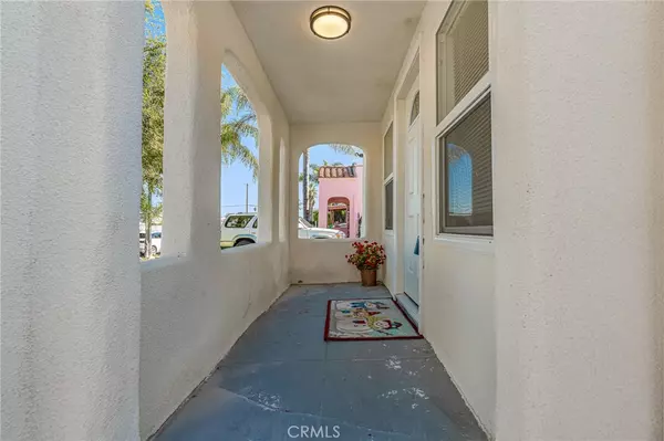 Los Angeles, CA 90044,622 W 99th