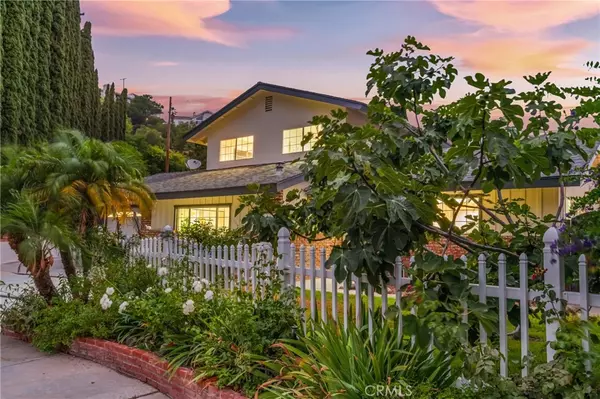 Santa Ana, CA 92705,19261 Brae