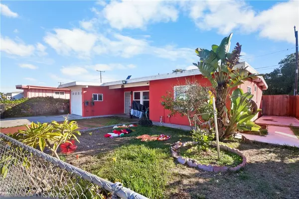 1718 W 166th St, Compton, CA 90220