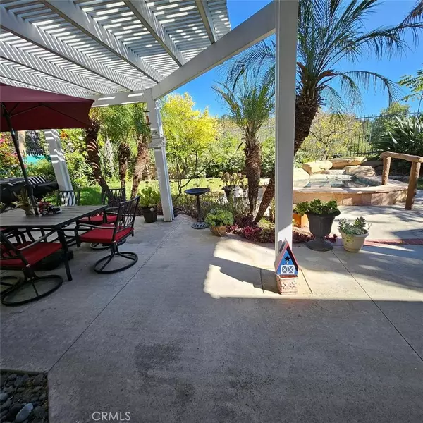 Lake Forest, CA 92610,44 Blanco