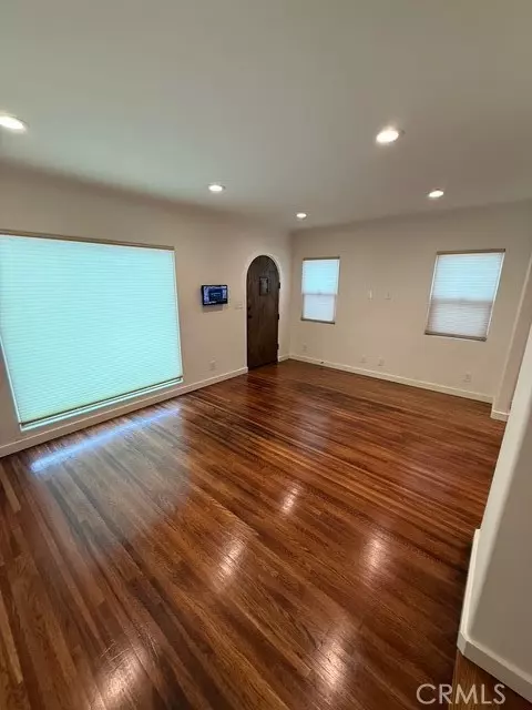 Long Beach, CA 90803,181 Corona