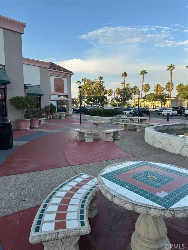 Artesia, CA 90701,17888 Alburtis #B112