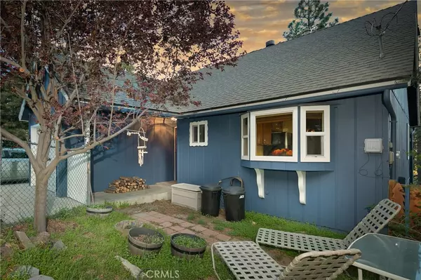 Crestline, CA 92325,23795 Zurich DR