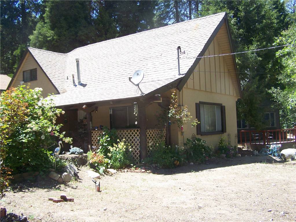 Running Springs, CA 92382,31775 Christmas Tree LN