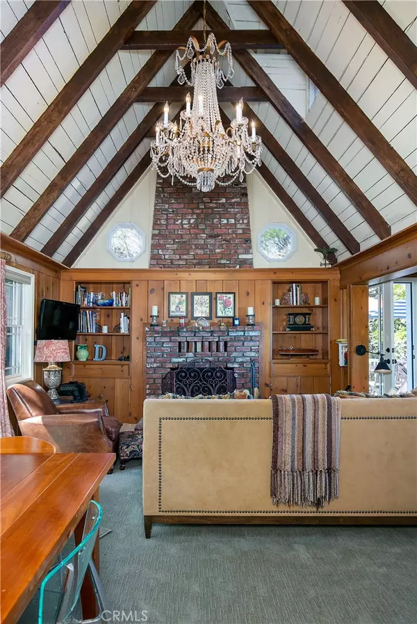 Lake Arrowhead, CA 92352,299 Mittry LN