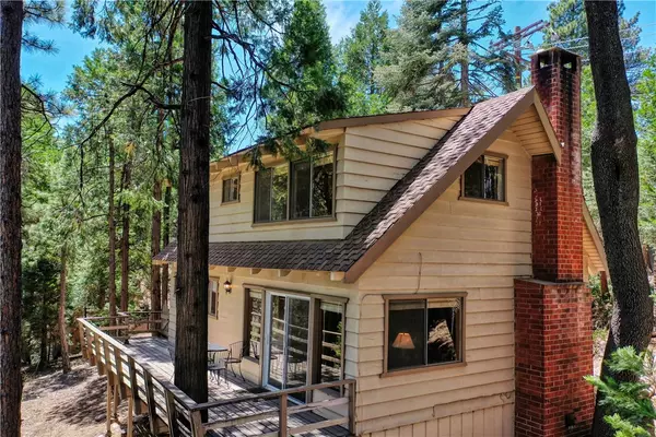387 Castle Gate RD, Lake Arrowhead, CA 92352