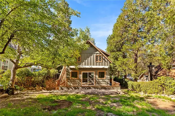Crestline, CA 92325,723 Forest Shade RD