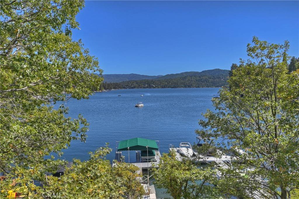 839 Ridge RD, Lake Arrowhead, CA 92352