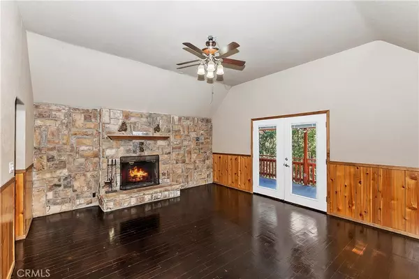 Crestline, CA 92325,745 N Village LN