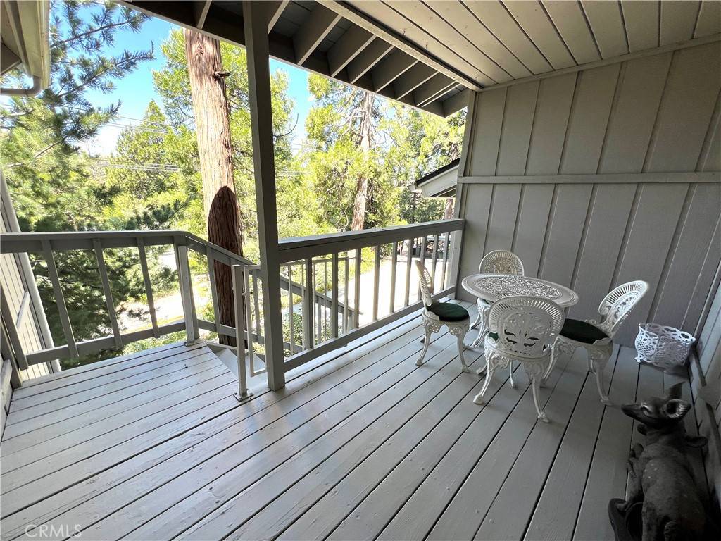 Lake Arrowhead, CA 92352,329 Grass Valley RD