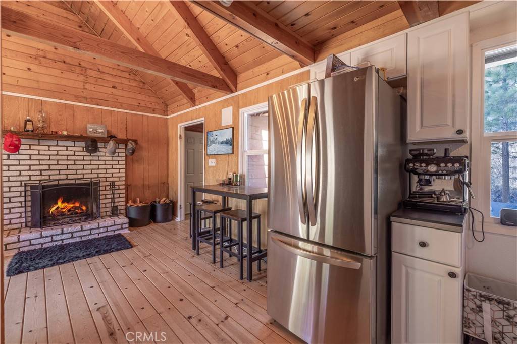 Big Bear City, CA 92314,420 Gold Mountain DR