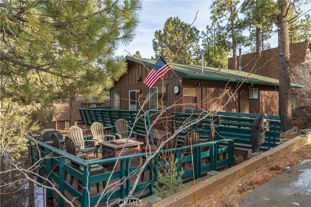 532 Wallace LN, Big Bear, CA 92314