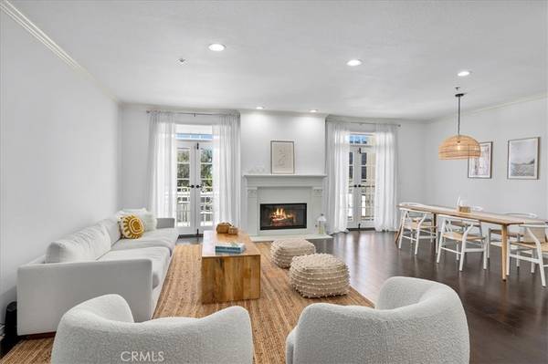 Santa Monica, CA 90403,1040 4th ST #302