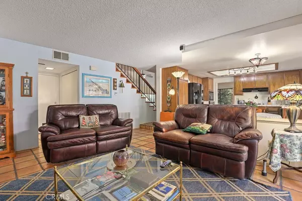 San Pedro, CA 90731,1134 Goldenrose ST