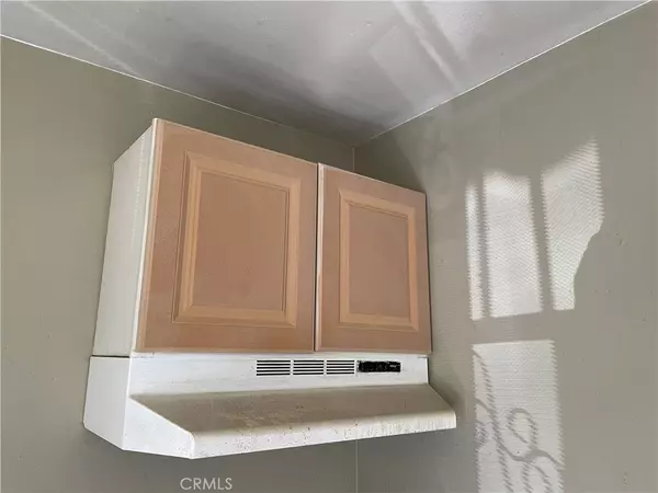 San Pedro, CA 90731,573 W 18th ST