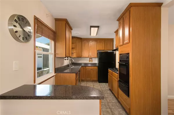 Hawthorne, CA 90250,5314 W 137th ST