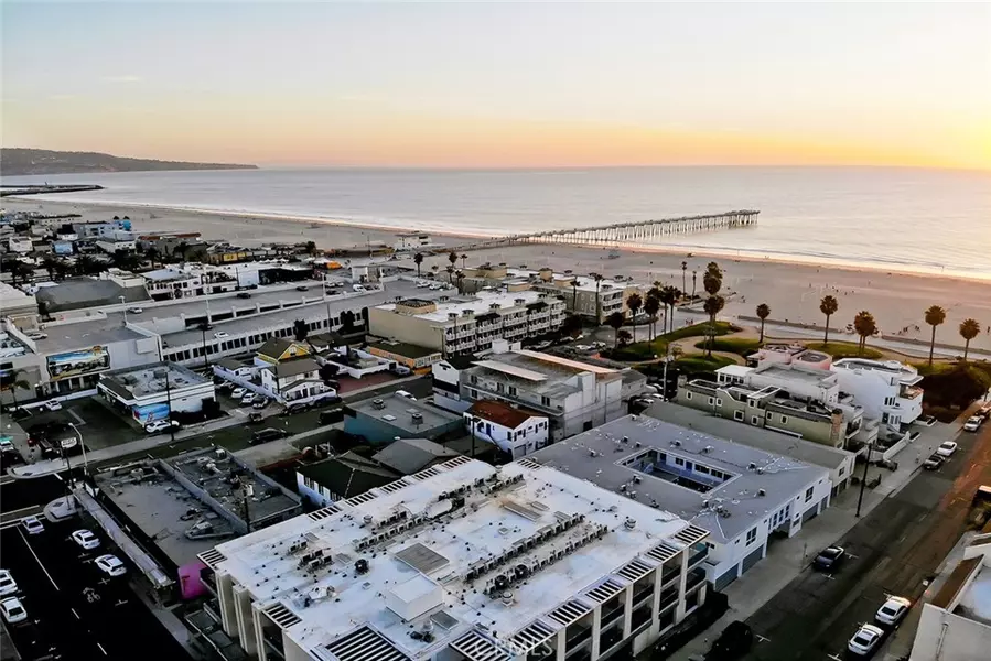 60 15th ST, Hermosa Beach, CA 90254