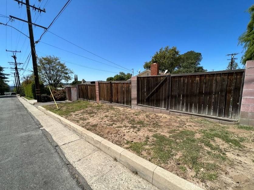 Altadena, CA 91001,202 W Loma Alta DR