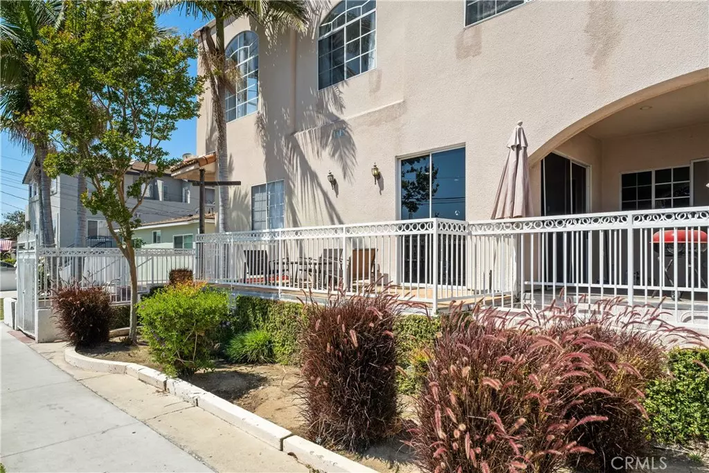 Lawndale, CA 90260,4057 W 147th ST #101