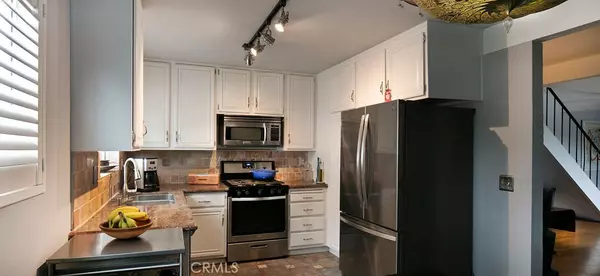 Inglewood, CA 90301,622 W Regent ST #1