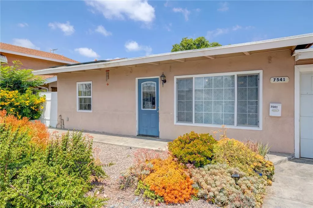 Buena Park, CA 90621,7541 11th ST