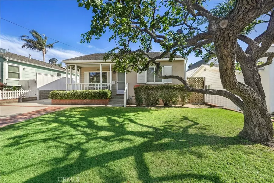 320 E Walnut AVE, El Segundo, CA 90245