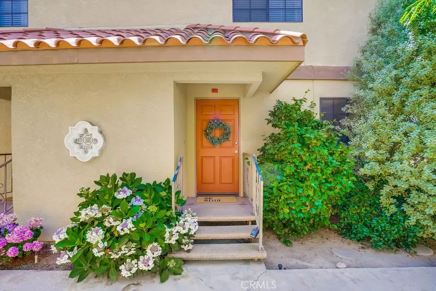 839 6th ST #6, Hermosa Beach, CA 90254