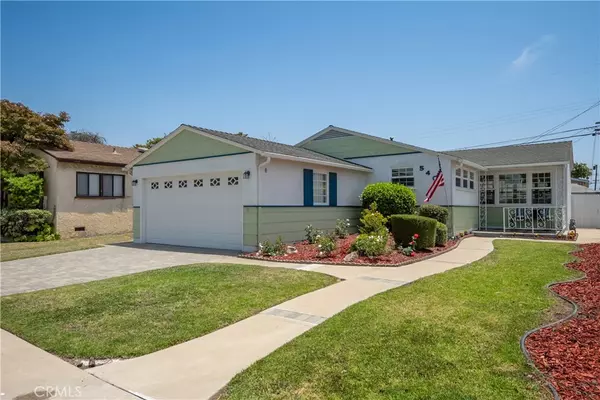 Hawthorne, CA 90250,5406 W 134th ST