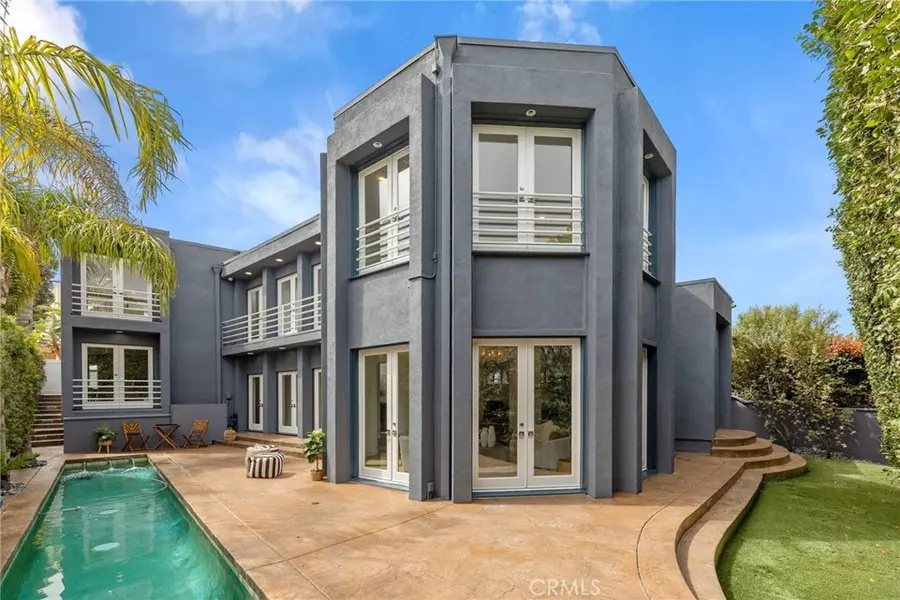 2310 Laurel Bluff, Manhattan Beach, CA 90266