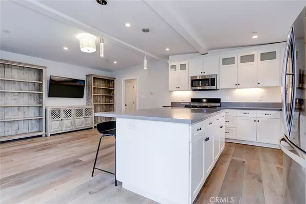 Hermosa Beach, CA 90254,733 30th ST