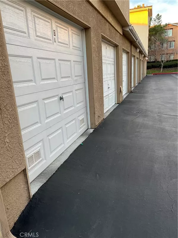 Harbor City, CA 90710,1041 Harbor Village Dr. #C