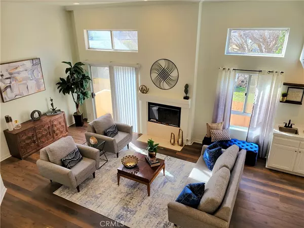 Valley Glen, CA 91401,5635 Woodman AVE #D