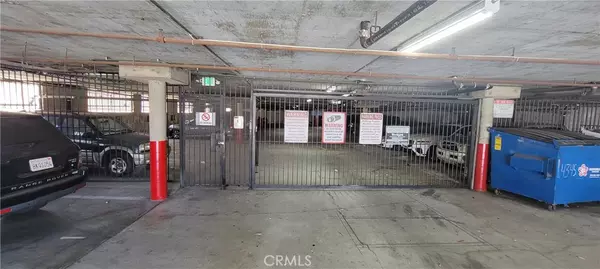 Lawndale, CA 90260,4345 W 154th ST #16