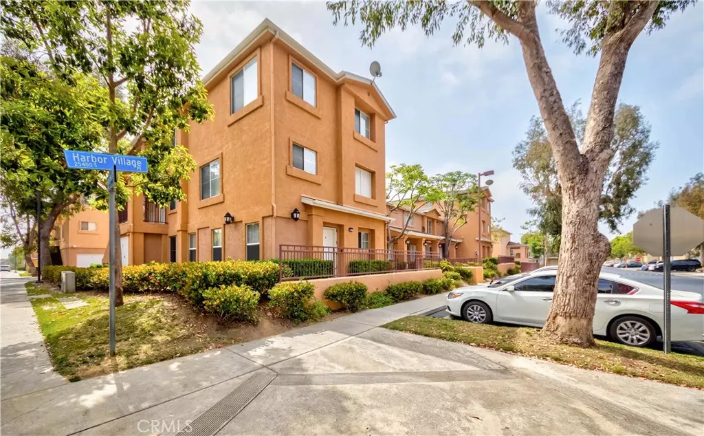 Harbor City, CA 90710,1060 Harbor Heights DR #G
