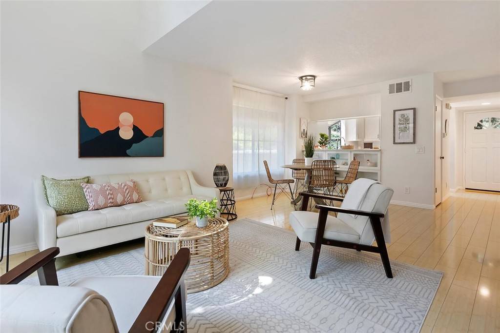 5708 Skyview WAY #A, Agoura Hills, CA 91301