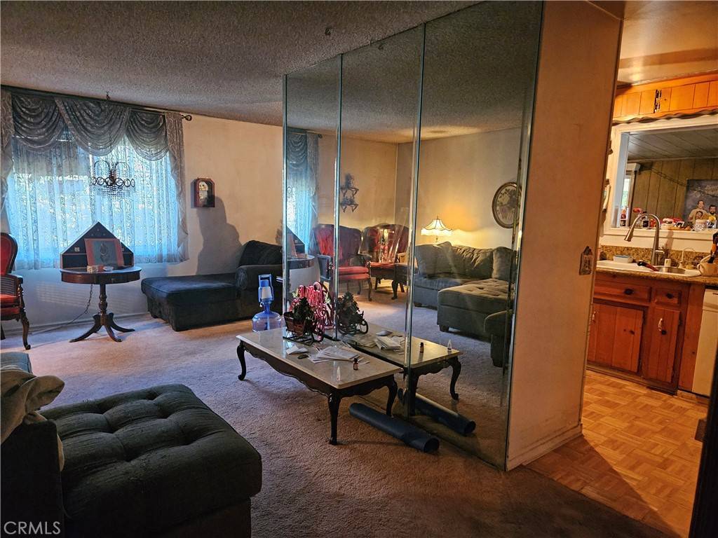Montclair, CA 91763,5437 San Bernardino ST