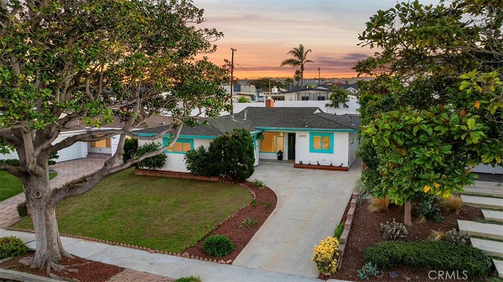 1327 S Gertruda AVE, Redondo Beach, CA 90277