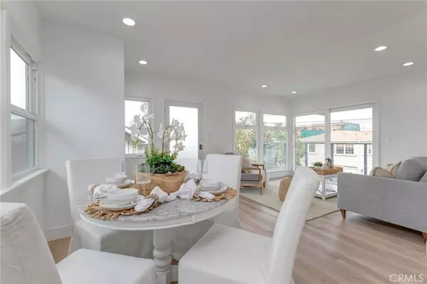 428 25th ST, Hermosa Beach, CA 90254