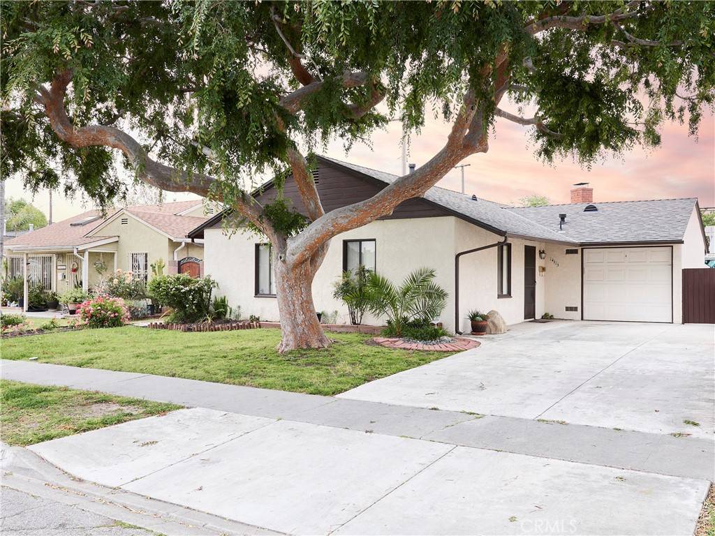 14513 Fonthill AVE, Hawthorne, CA 90250
