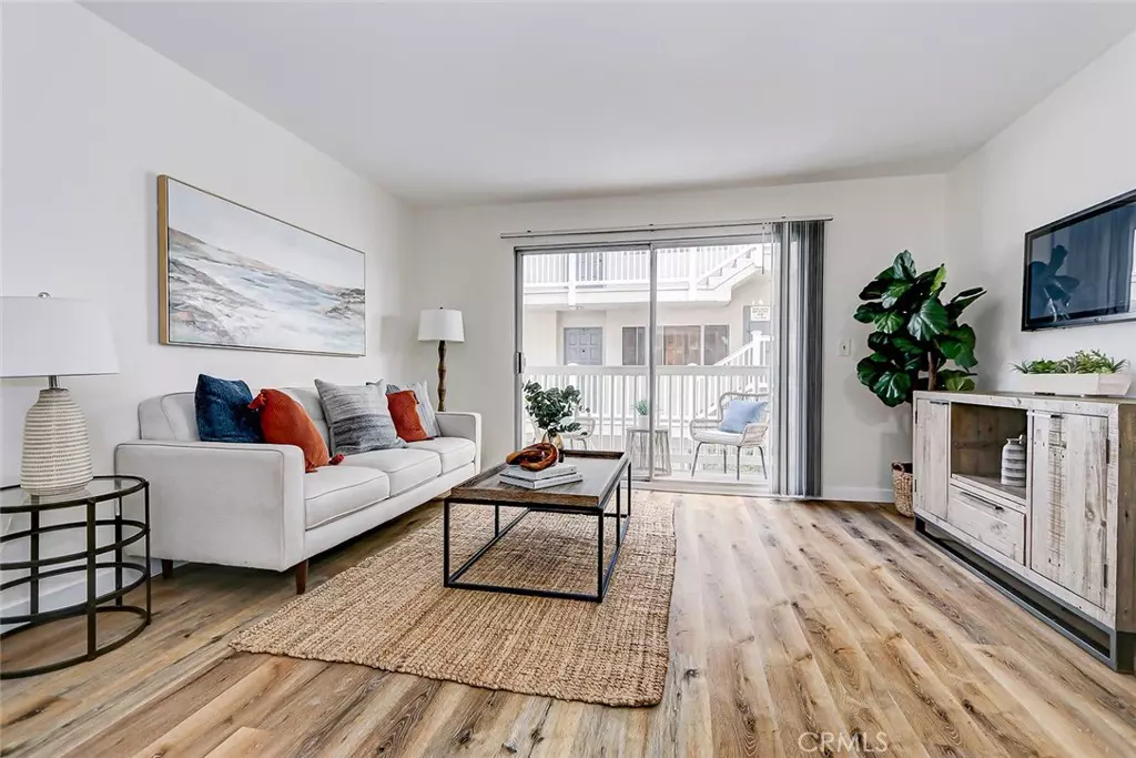 Hermosa Beach, CA 90254,2411 Prospect AVE #222