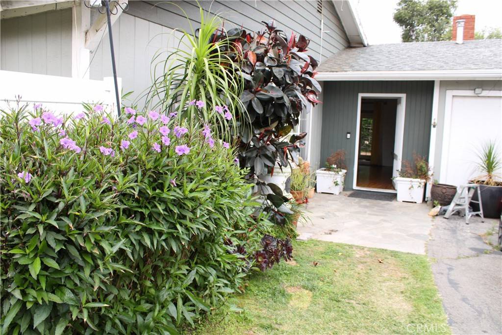 10337 Glade AVE, Chatsworth, CA 91311