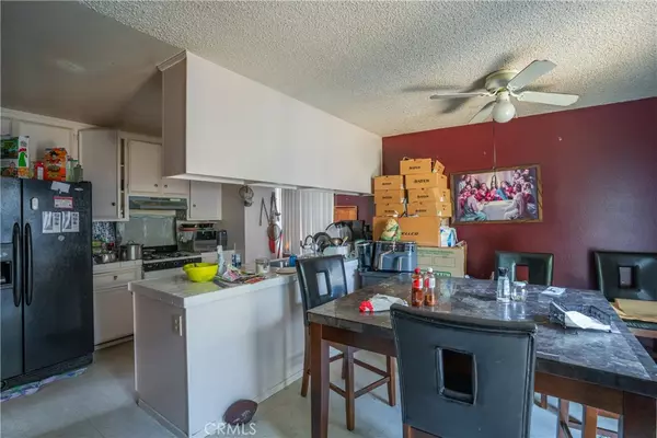 Fullerton, CA 92832,268 E Walnut WAY