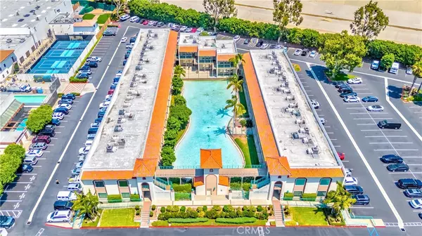 Fountain Valley, CA 92708,17220 Newhope ST #213